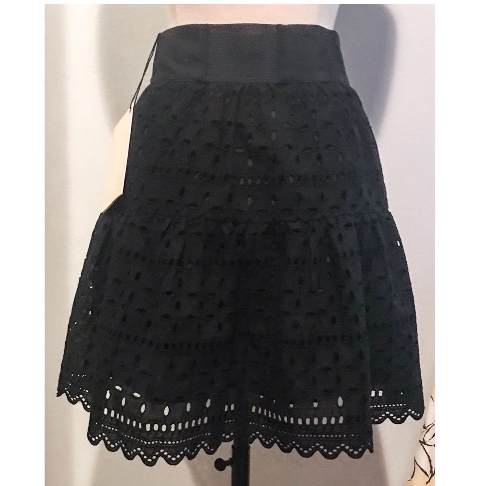 REFORMATION WENCH FRONT DETAIL SKIRT - Picture 6 of 9